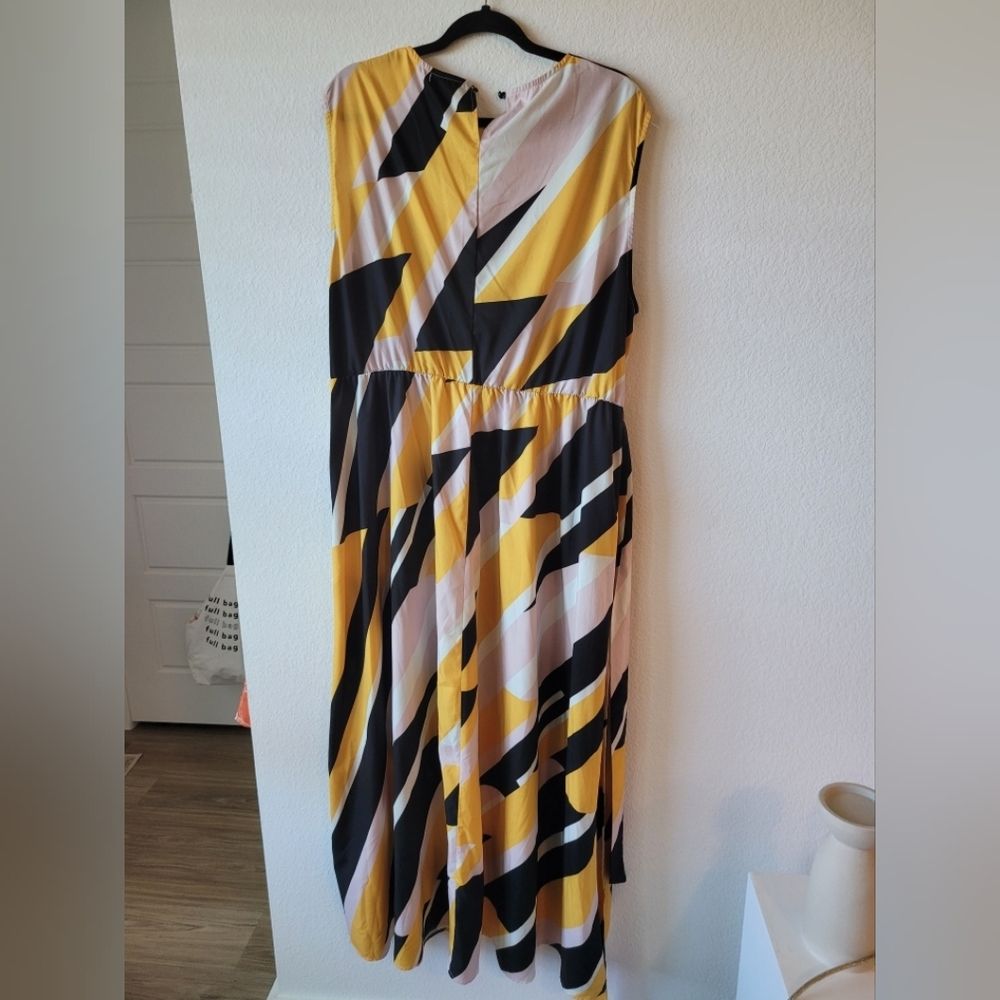 SHEIN Yellow, Black & Cream Striped Sleeveless Maxi Dress - Picture 5 of 5